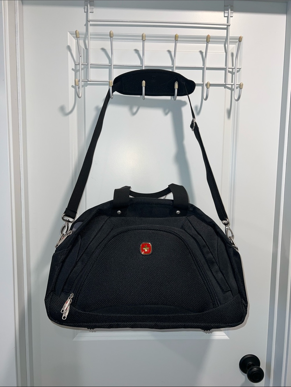 SwissGear Black Travel Duffel with Detachable Shoulder Strap NWOT